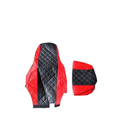 Capas de assento acolchoadas vermelhas e pretas.