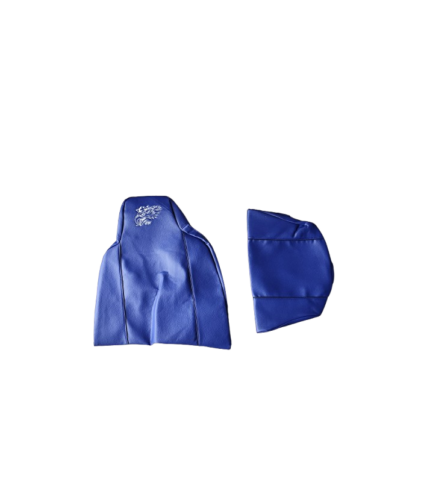 Capas de assento para carro azul com logotipo leão.