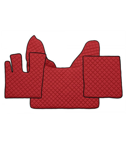 Conjunto de tapetes vermelhos para carro.