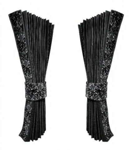 Candeeiros de parede pretos de design intricado